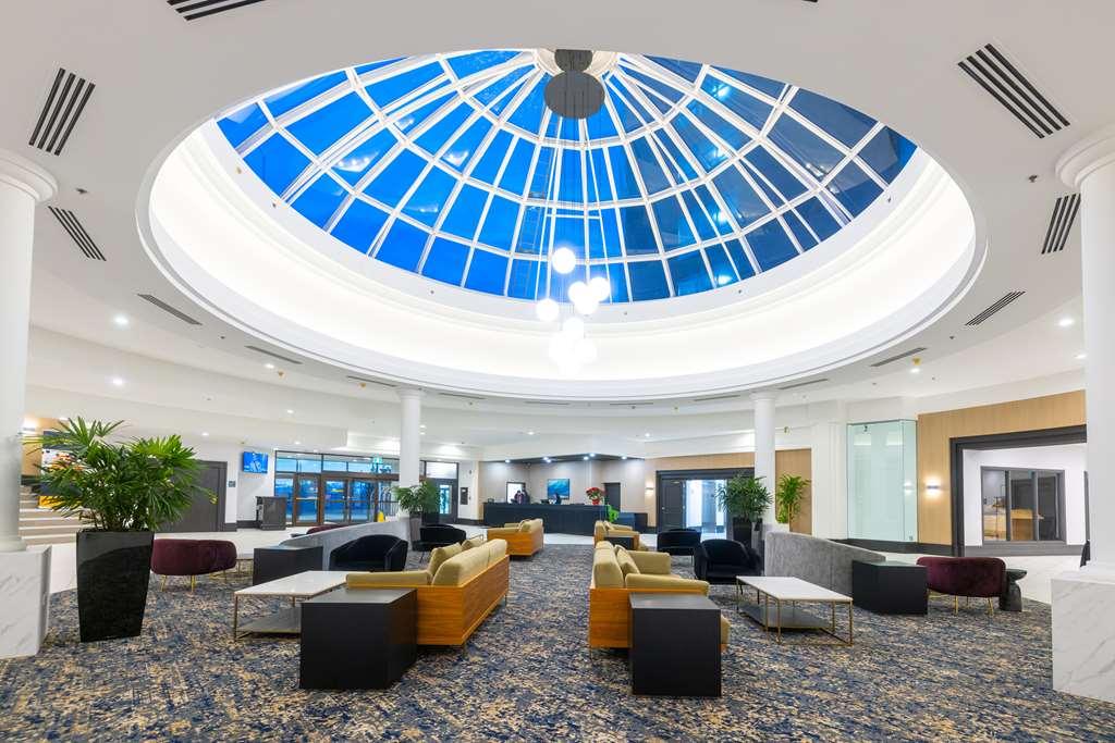 Doubletree By Hilton Calgary North Otel Dış mekan fotoğraf
