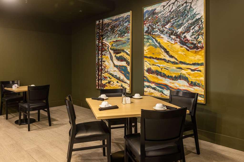 Doubletree By Hilton Calgary North Otel Restoran fotoğraf