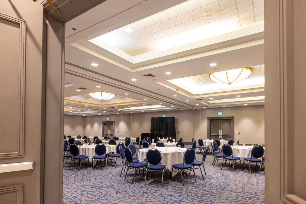 Doubletree By Hilton Calgary North Otel Konforlar fotoğraf