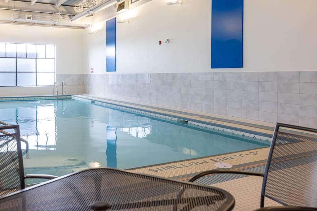 Doubletree By Hilton Calgary North Otel Konforlar fotoğraf